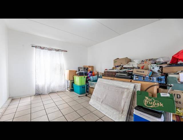 2 BEDROOM APARTMENT FOR SALE IN CHURCHILL ESTATE